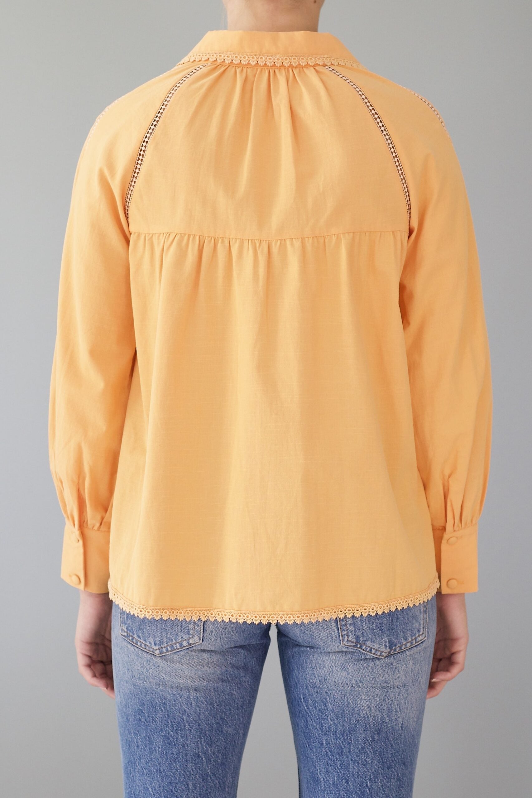 SS22 - Helena bluse oransje