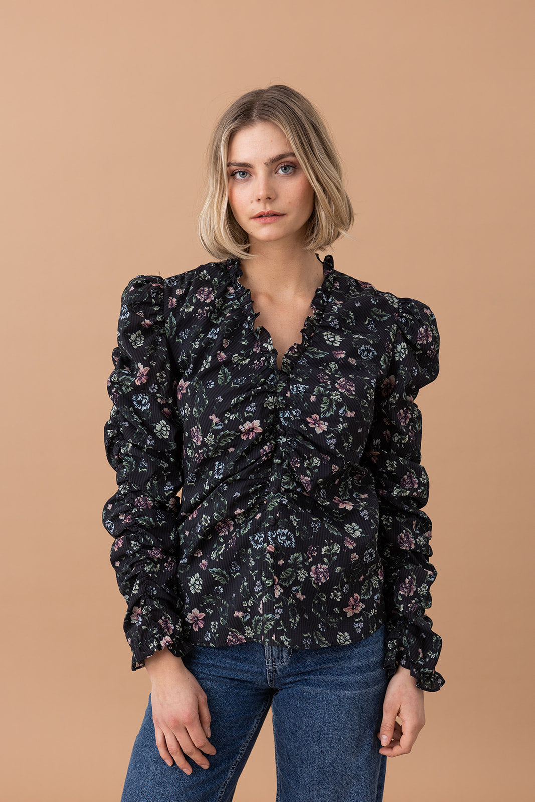 AW23 - Loette bluse