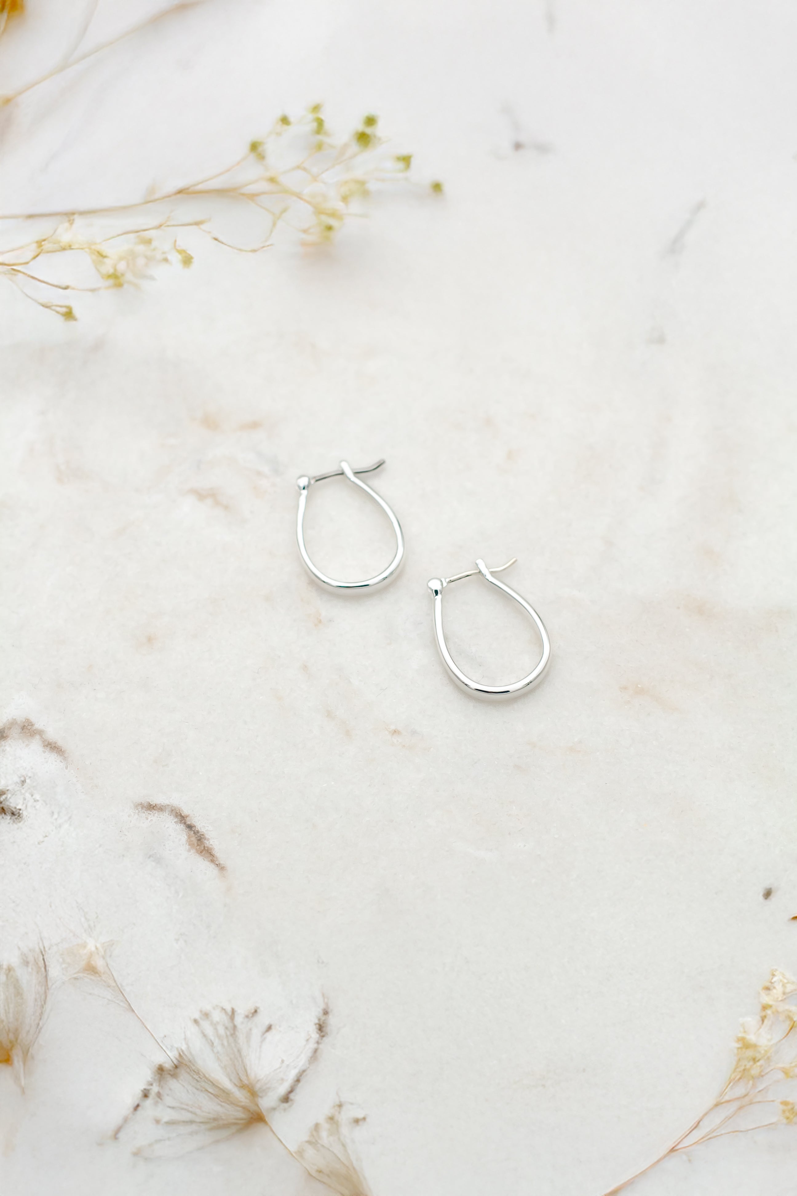 Chiara petite earrings silver