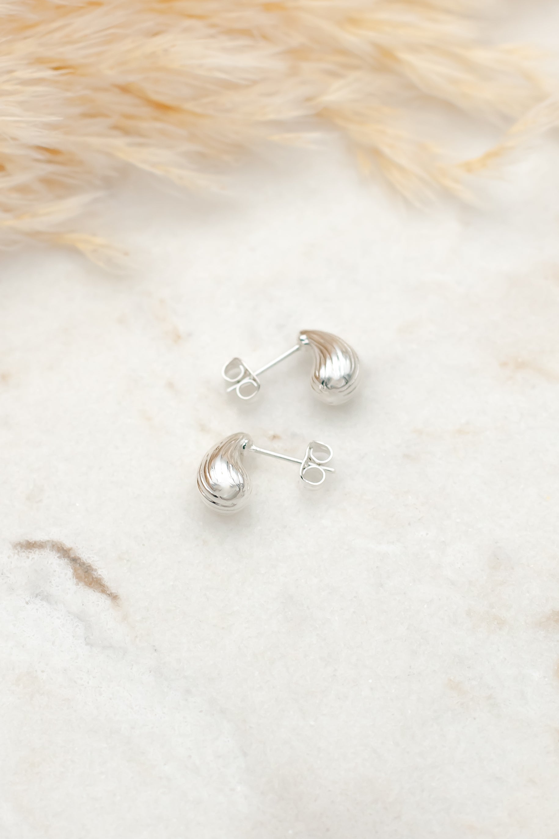 Daria drop earrings silver