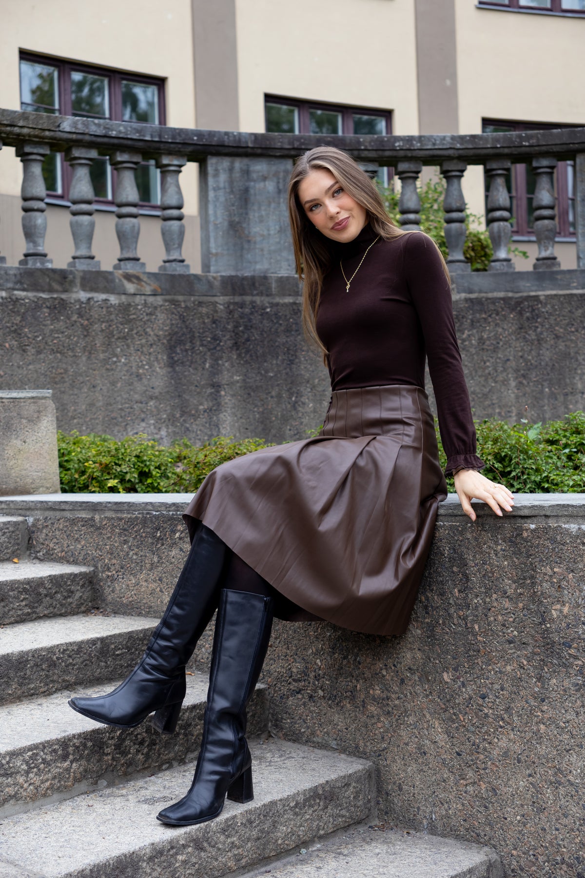 Secrets by B AW26 Aina midi skirt
