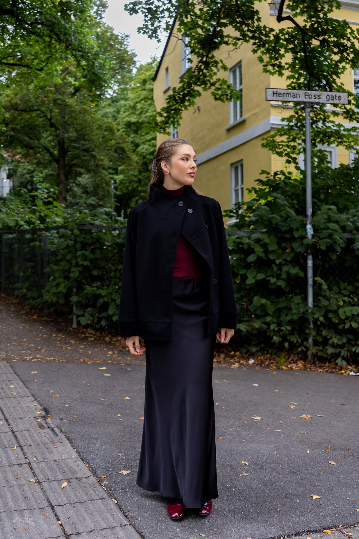 Secrets by B AW26 Daphne skirt black