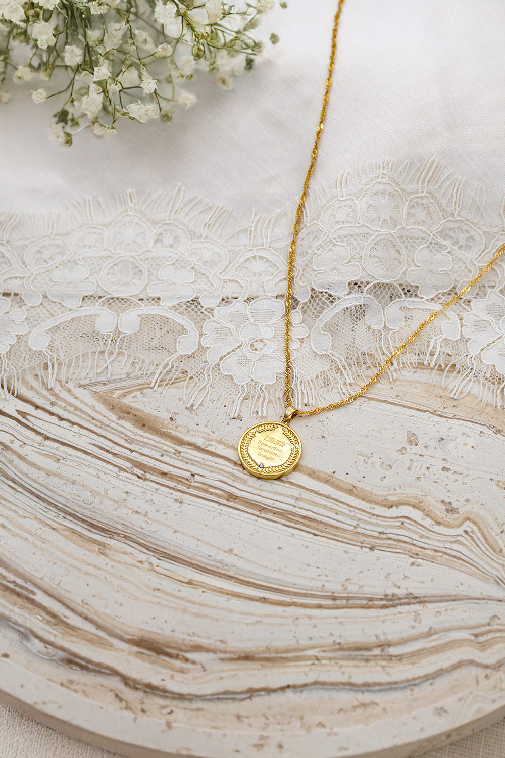 Secret Amulet Protection eye