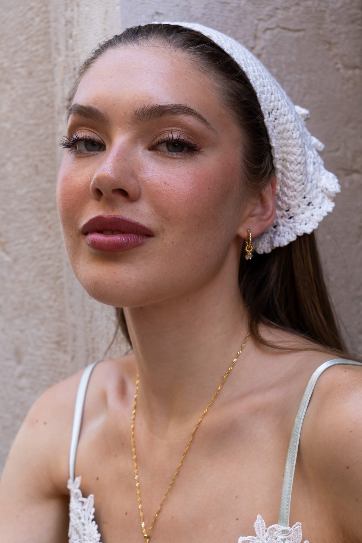 Lucente twisted charm hoops