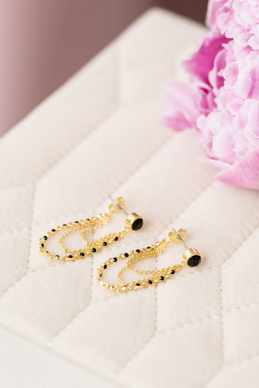 Talia earrings black