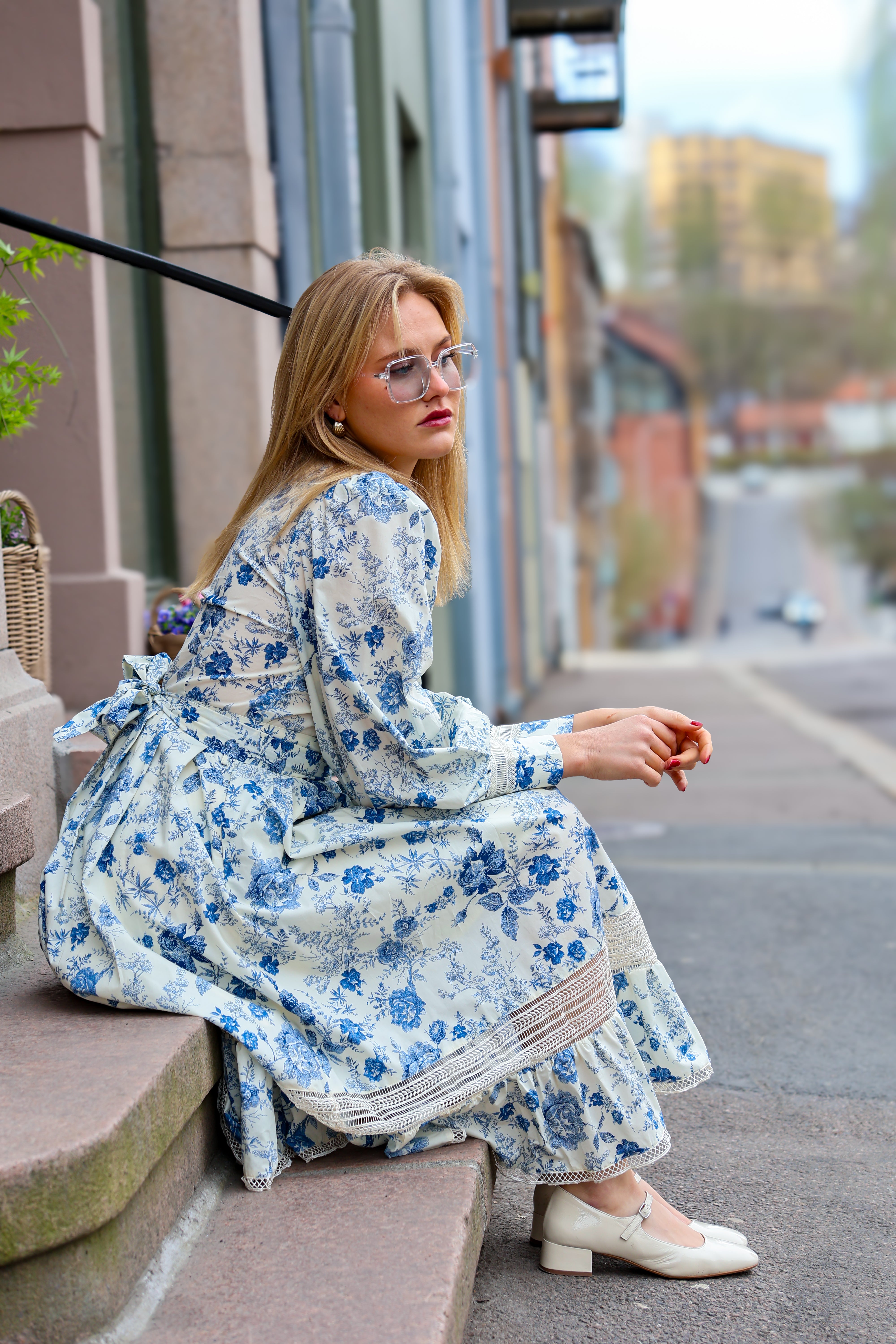 Secrets by B -  Amandine kjole white/blue