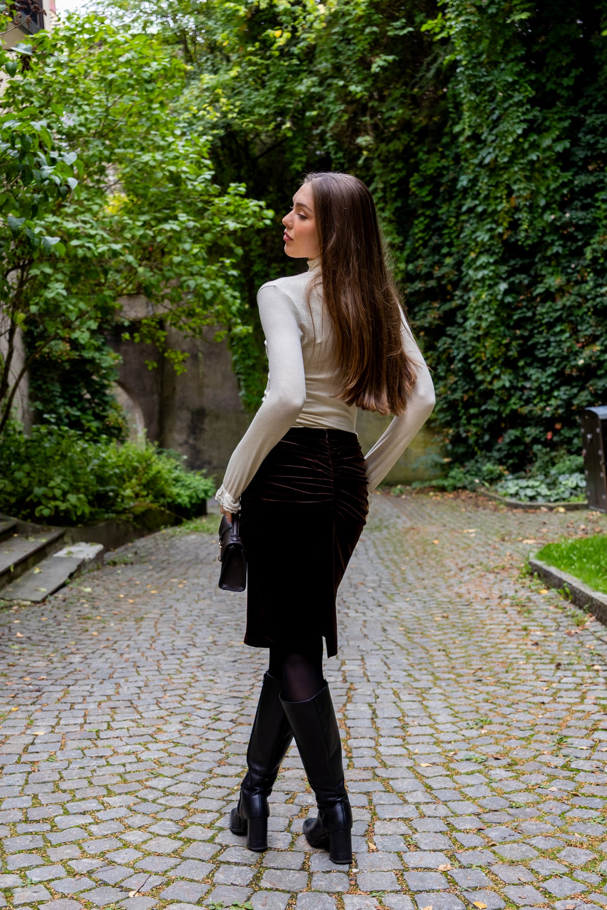 Secrets by B AW26 Amina skirt brown