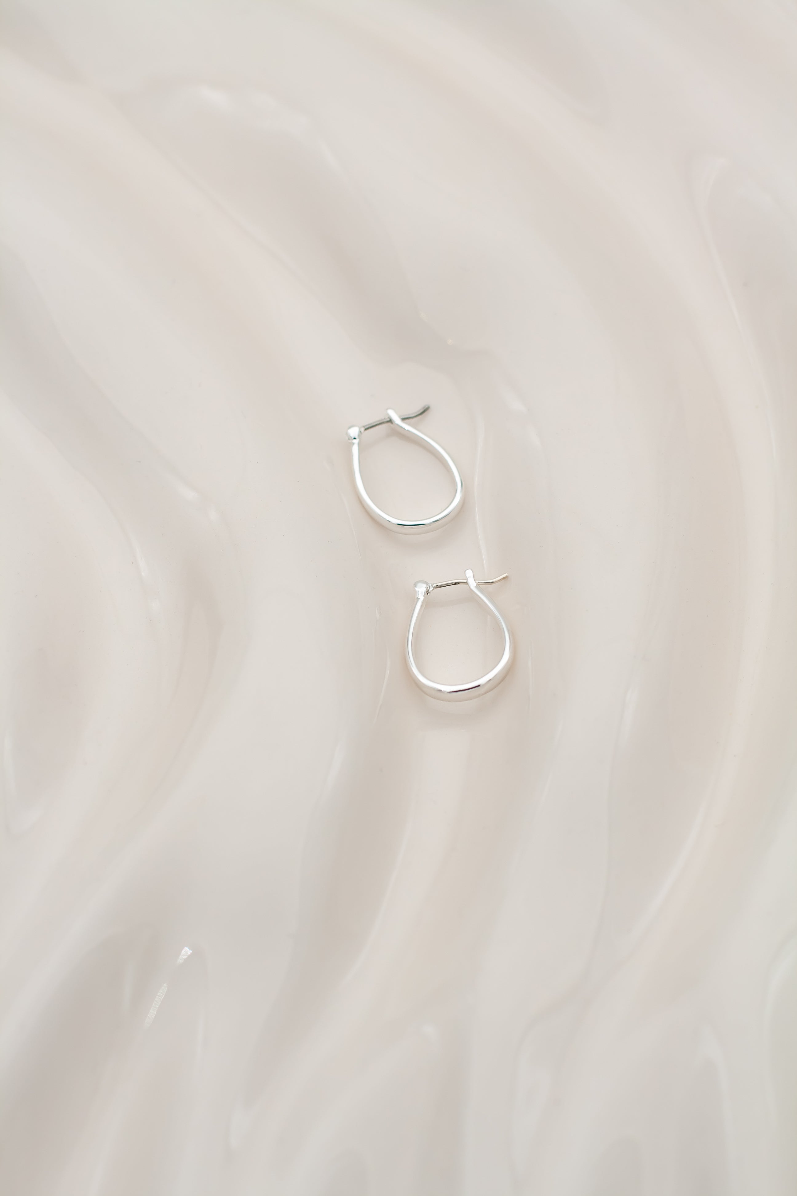 Chiara petite earrings silver
