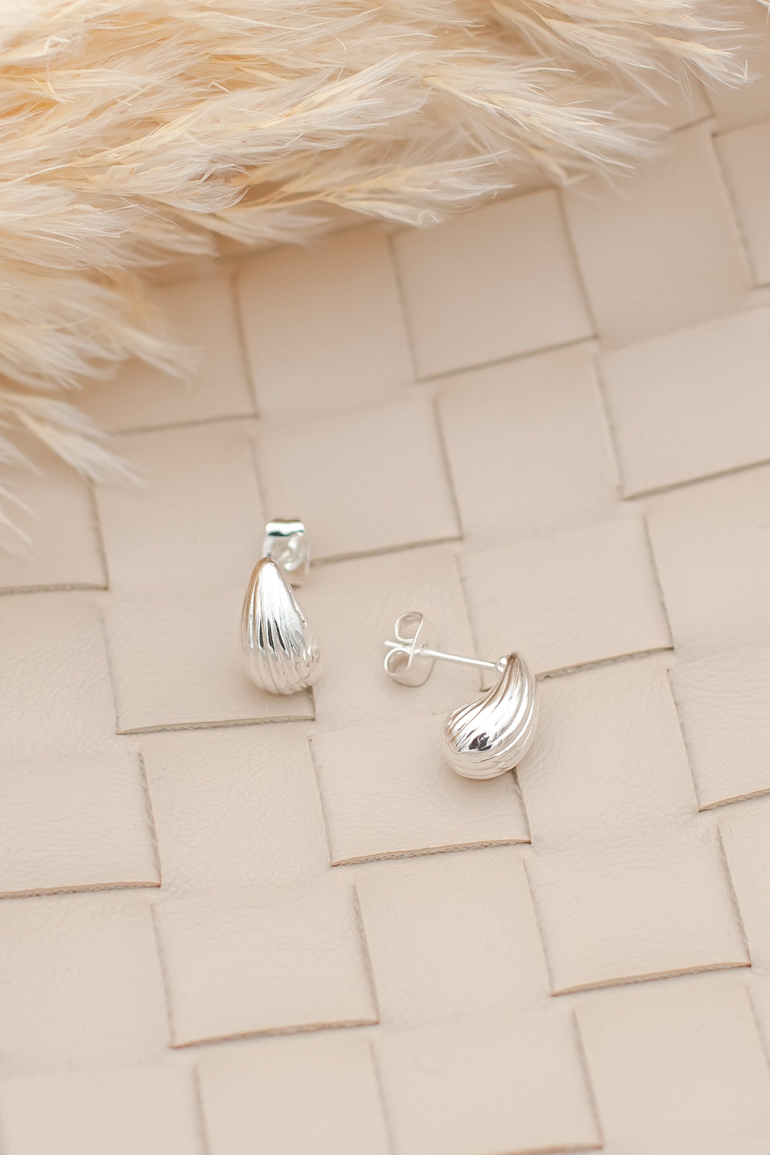 Daria drop earrings silver