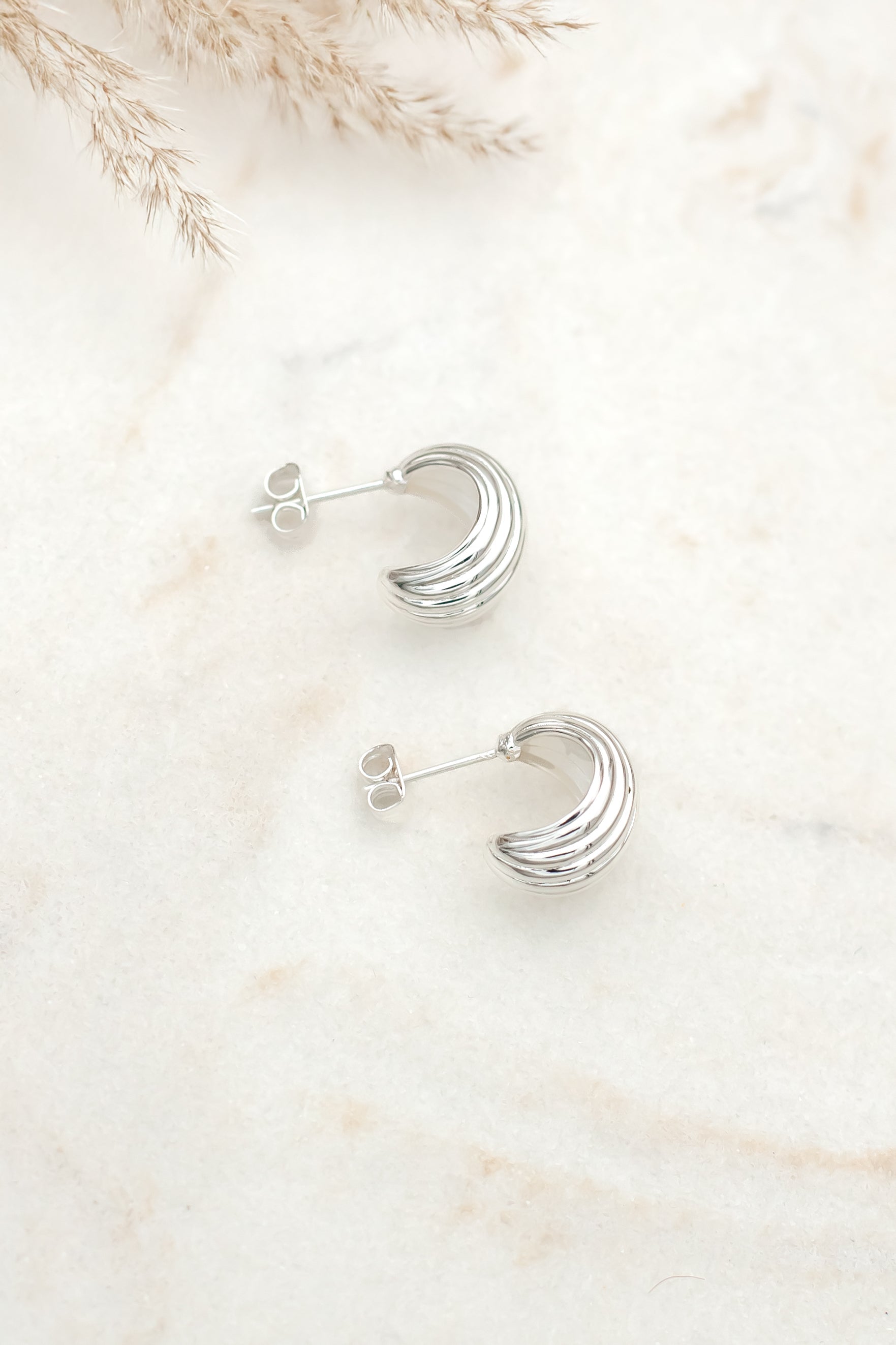 Daria earrings silver