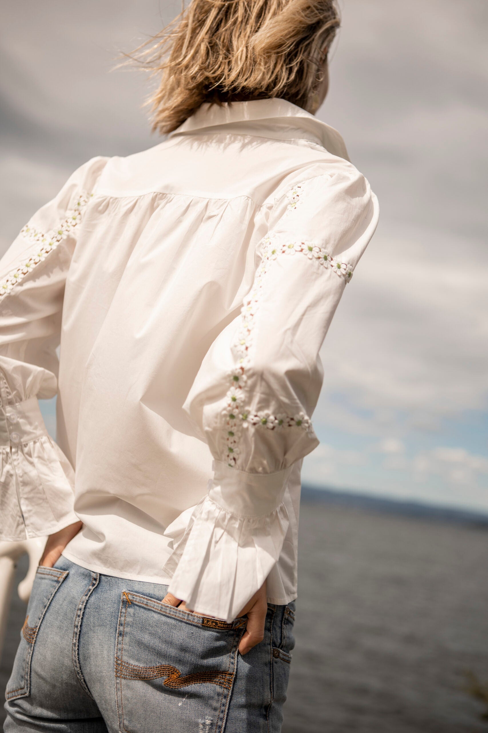 SS22 - Jasmine green flower bluse