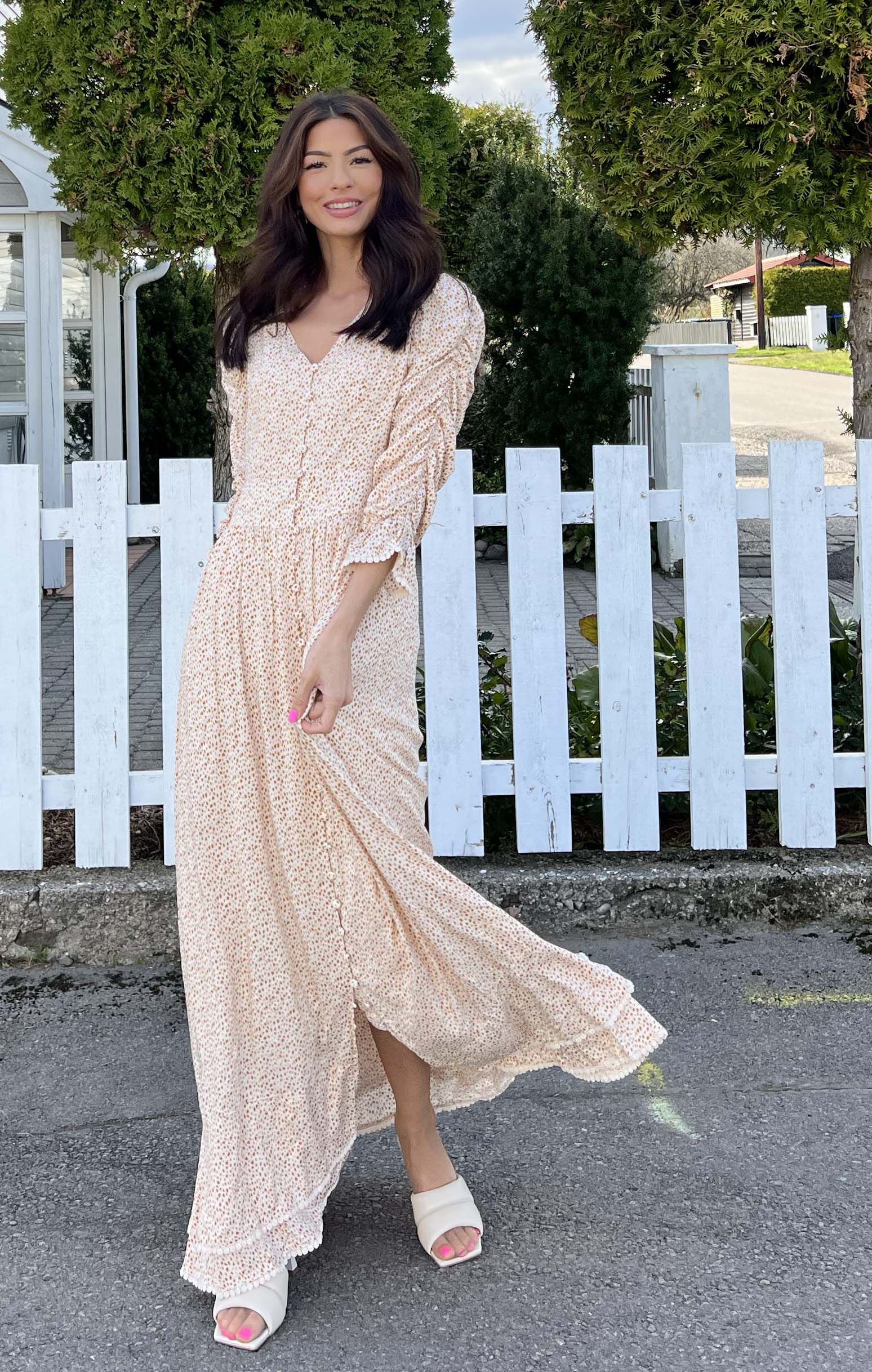 SS22 - Jackline kjole lang