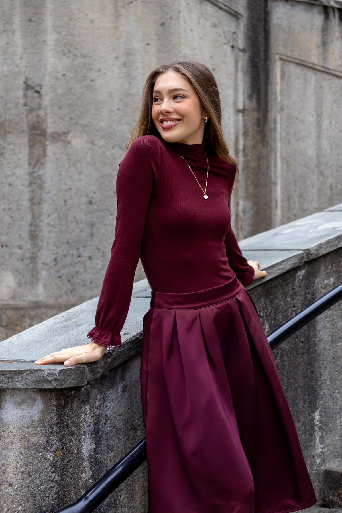 Secrets by B AW26 Cleo top burgundy
