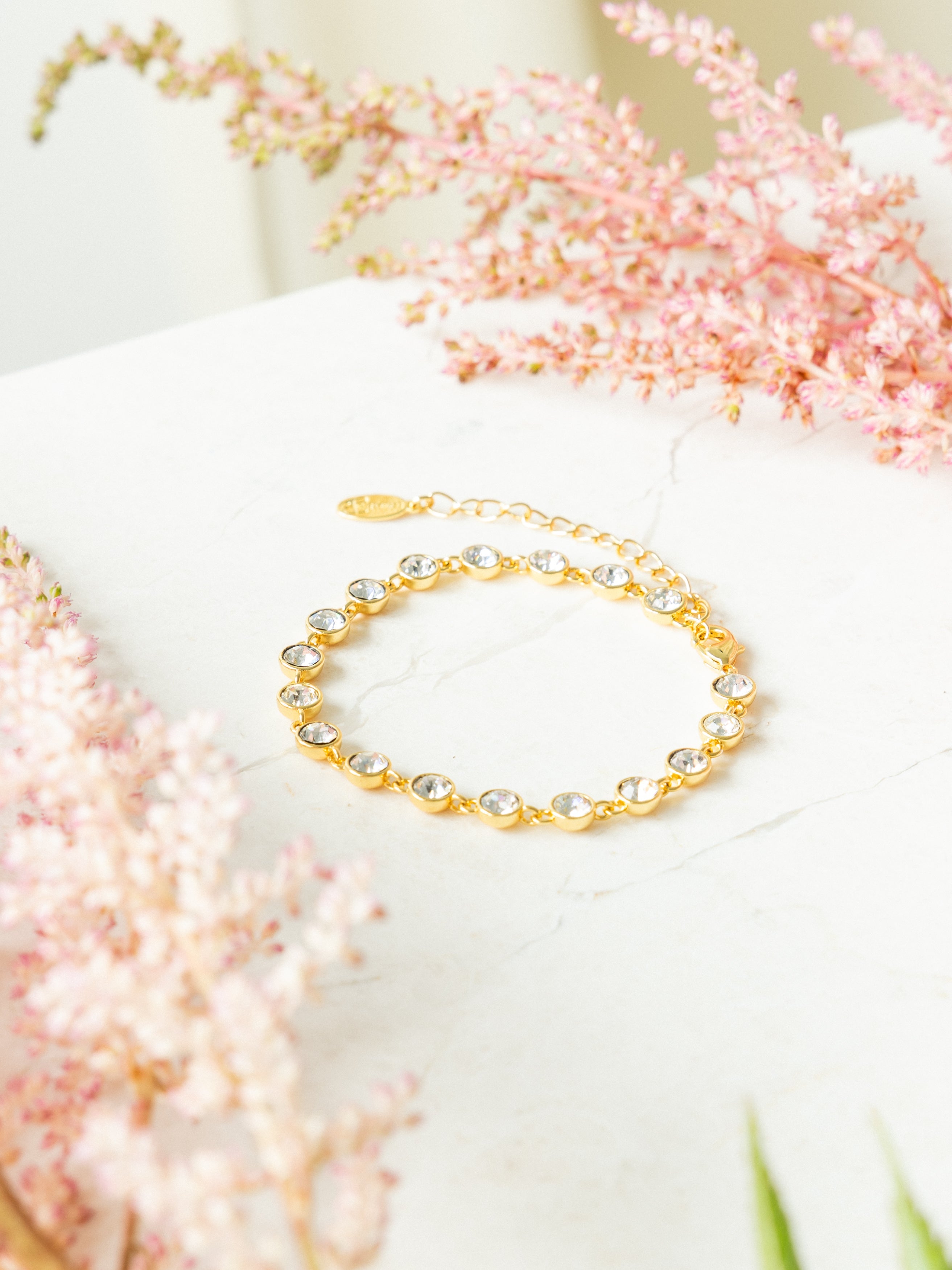 Ella clear bracelet