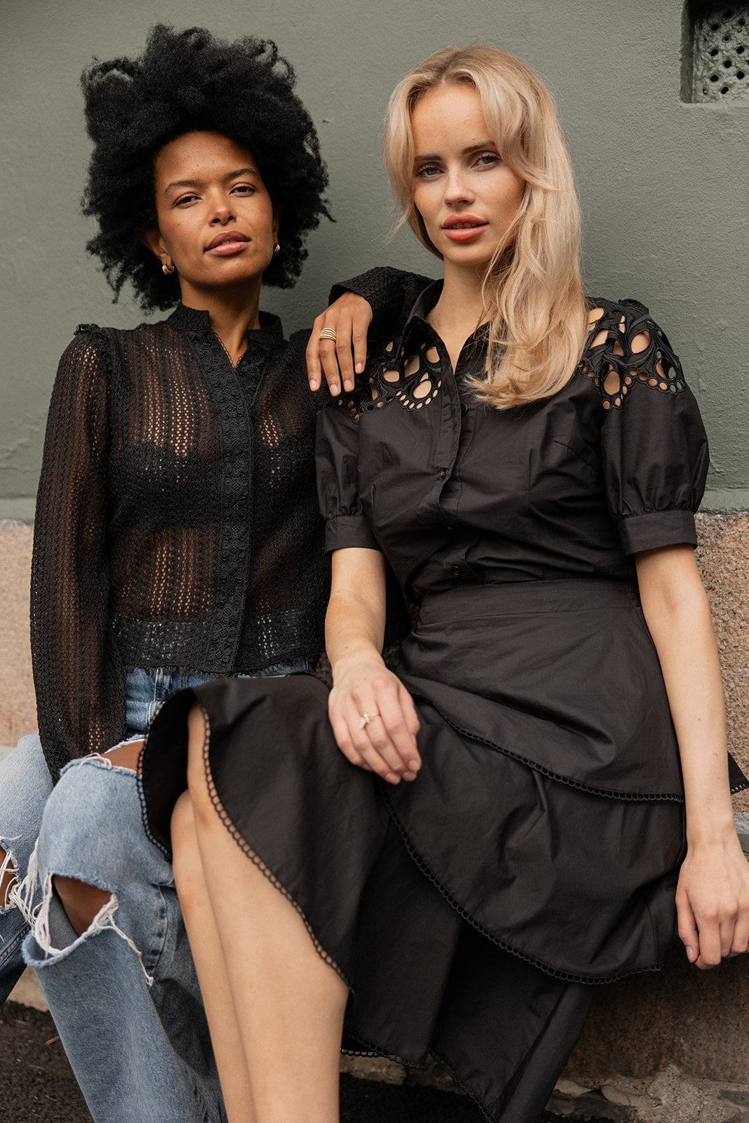 SS24 - Emilia bluse sort